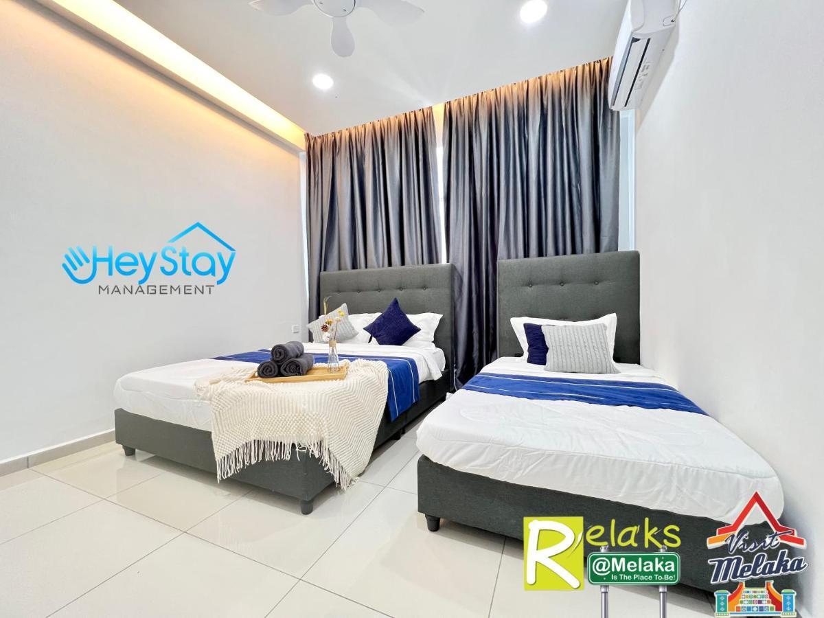 Novo 8 Residence Bachang By Heystay Management Kampong Tambak Eksteriør billede