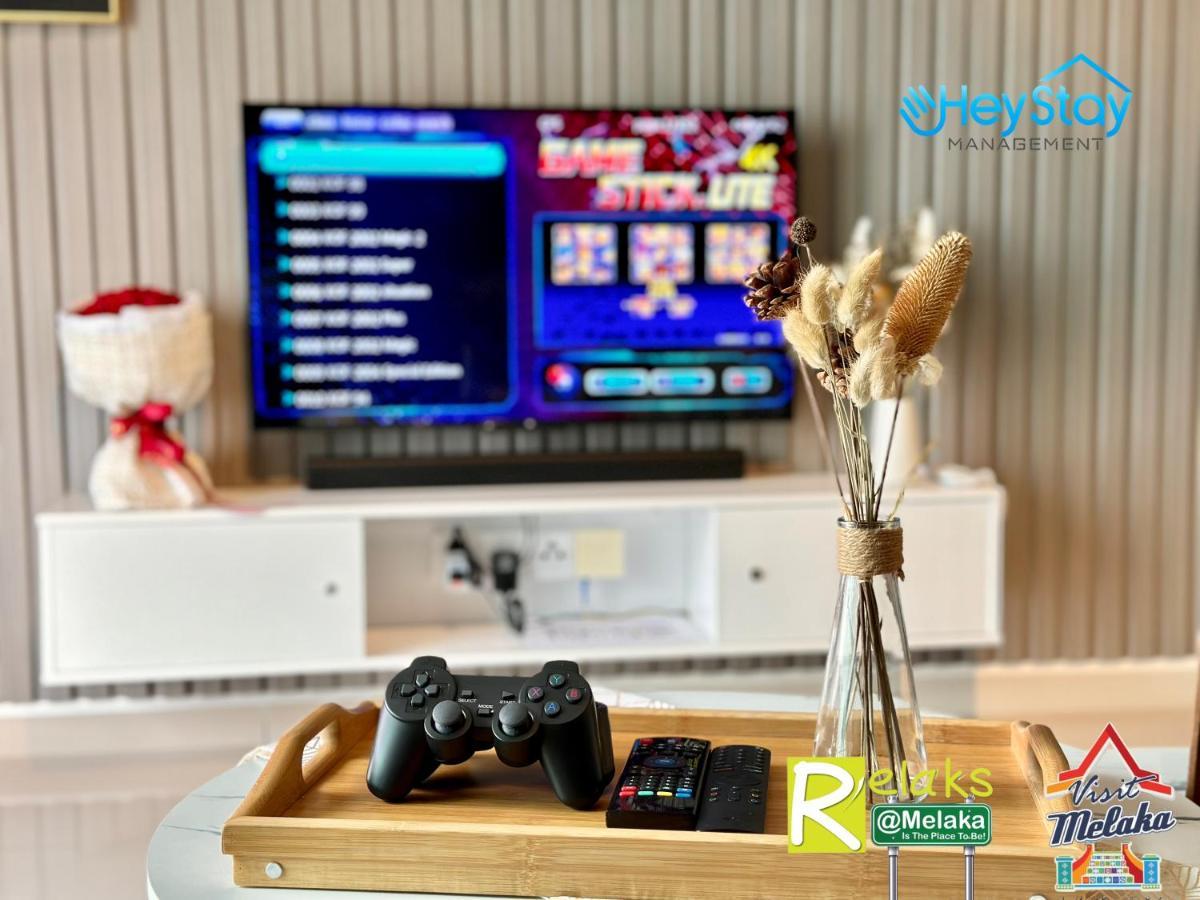 Novo 8 Residence Bachang By Heystay Management Kampong Tambak Eksteriør billede