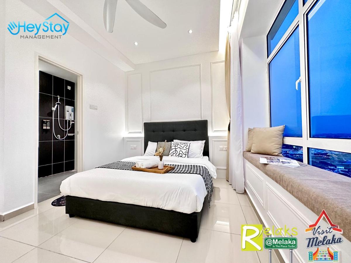 Novo 8 Residence Bachang By Heystay Management Kampong Tambak Eksteriør billede